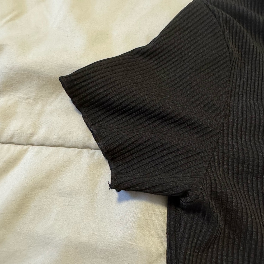 Missguided Black Ribbed Tee - Picture 3 of 3